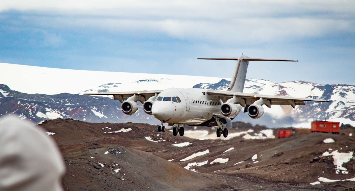 Flugzeug Antarktis Klassisch DAP Antarctica21 Air Cruise