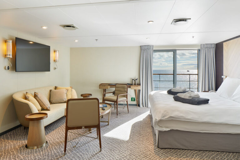 Penthouse Suite der Magellan Explorer von Antarctica21