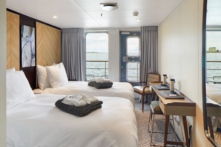 Veranda Kabine der Magellan Explorer von Antarctica21