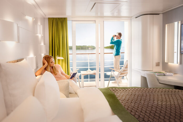 Hapag-Lloyd HANSEATIC nature Balkonkabine