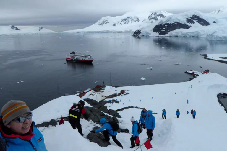 Antarktis Wanderung MS Fram von Hurtigruten