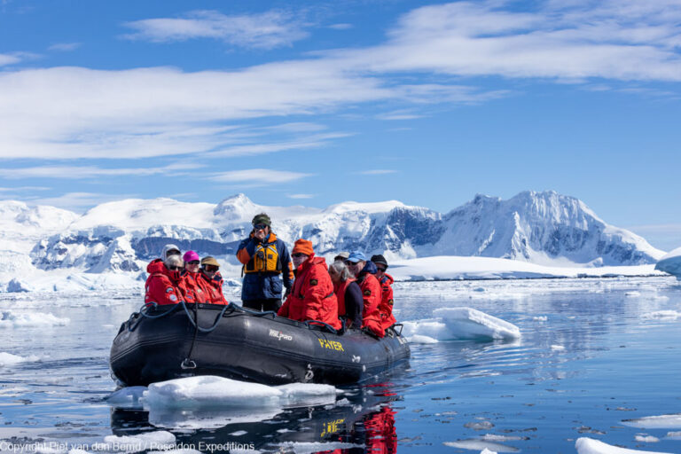 Zodiac der MV Sea Spirit Piet van den Bemd Poseidon Expeditions