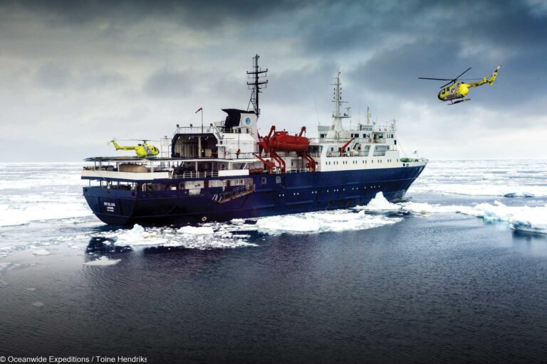 Schiff Ortelius in der Antarktis © Toine Hendriks Oceanwide Expeditions