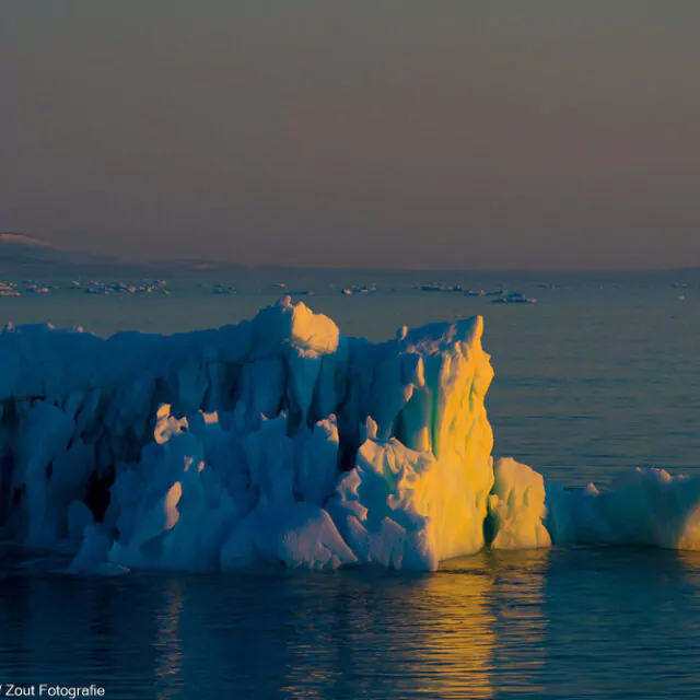 Eisberg in Spitzbergen Arktis von Oceanwide Expeditions Zout Fotografie