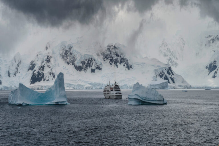 Silversea Cruises Ltd-Silver-Cloud-Antarktis