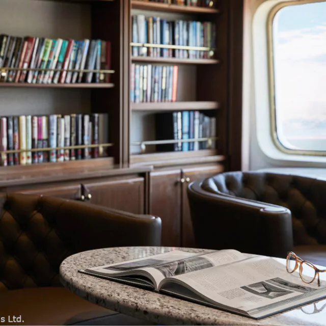 Silversea Cruises Ltd-Silver-Cloud-Bibliothek